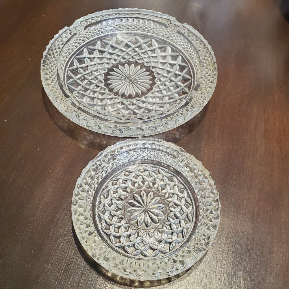 Set Of 2 Vintage Pressed Glass Ashtrays Diamond Cut Retro MCM Barware 8.5 - 5.5"